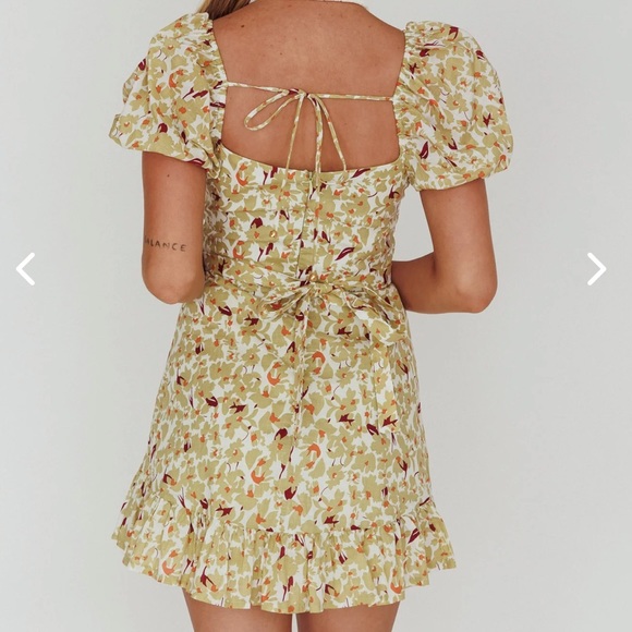 Hello Molly | Floral Puff Sleeve Dress - Picture 4 of 6